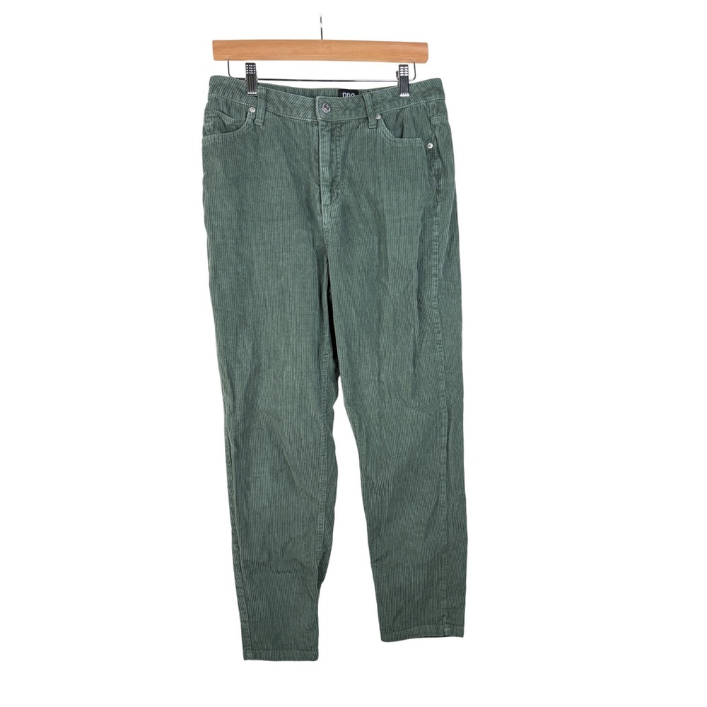 BDG UO Mom High Rise‎ Corduroy Pants size 28 Green